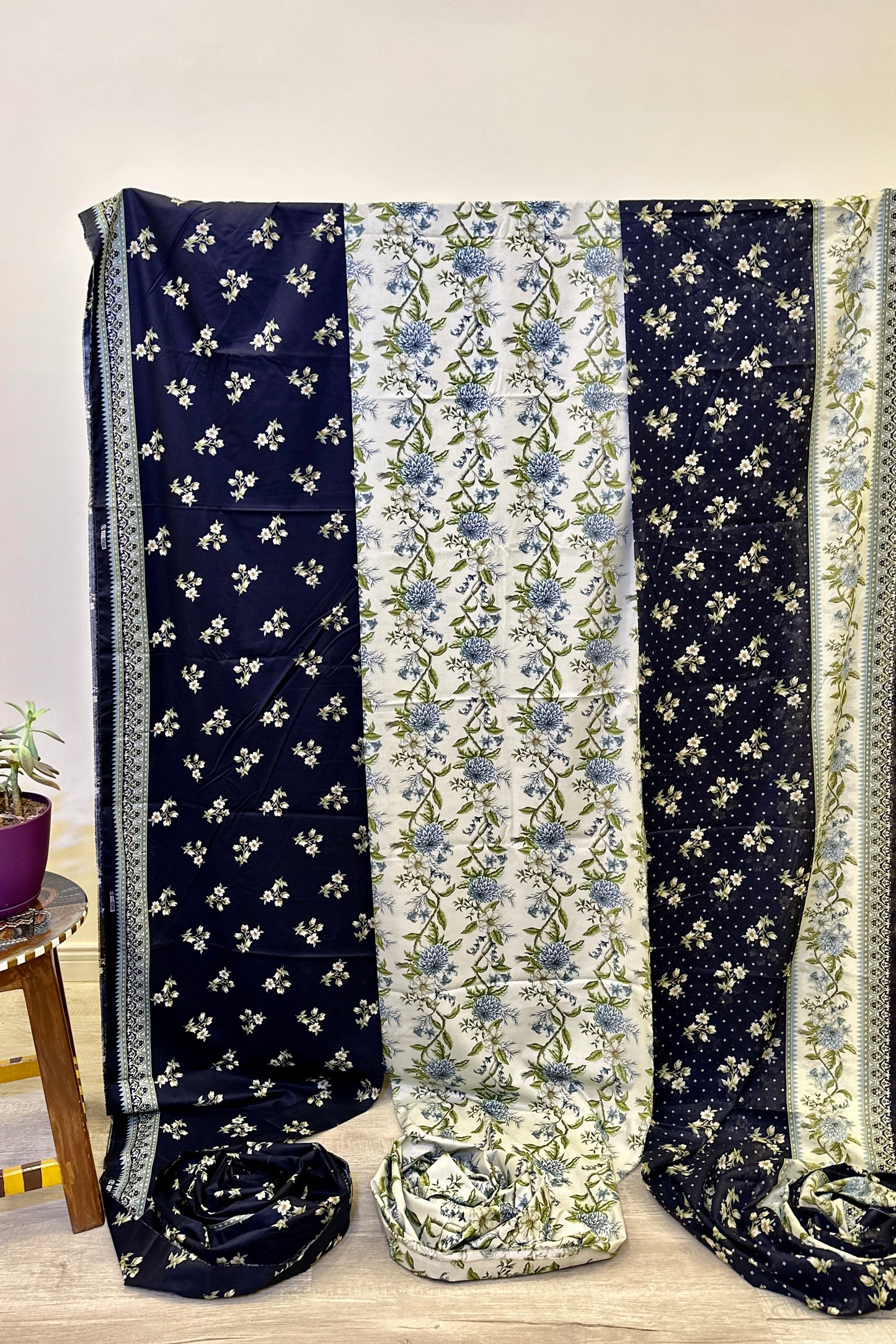 THE 202 – Bin Saeed Lawn 3 Piece Unstitched Printed Fabric