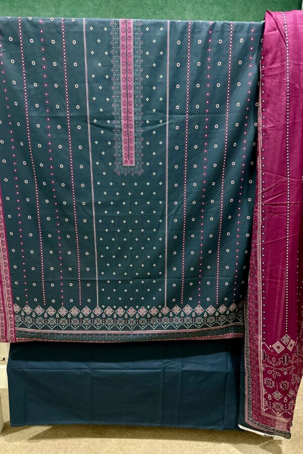 The 3806 - Bin Saeed Lawn 3 Piece Unstitched Digital Printed Fabric