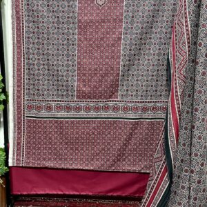 The 4043 - Bin Saeed Lawn 3 Piece Unstitched Digital Printed Fabric