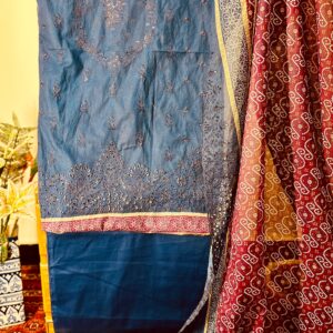 THE 525 – 3 Piece Unstitched Bin Saeed Lawn Chikankari Suit